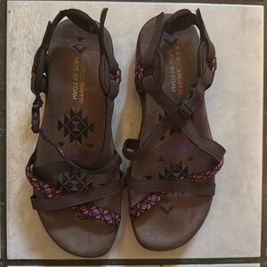 Skechers Women’s Open-Toe Sport Sandal Size 8